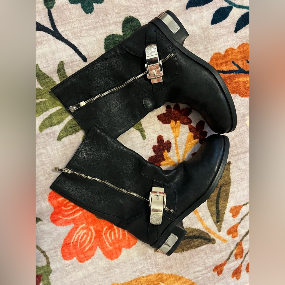 Vince Camuto Black Leather Combat Moto Boots